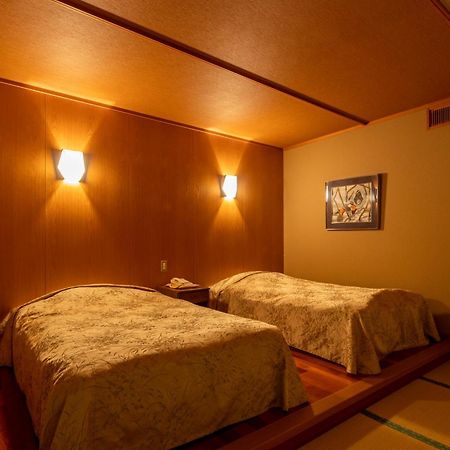 Kinugawa Hotel Mikazuki Nikko Exterior photo