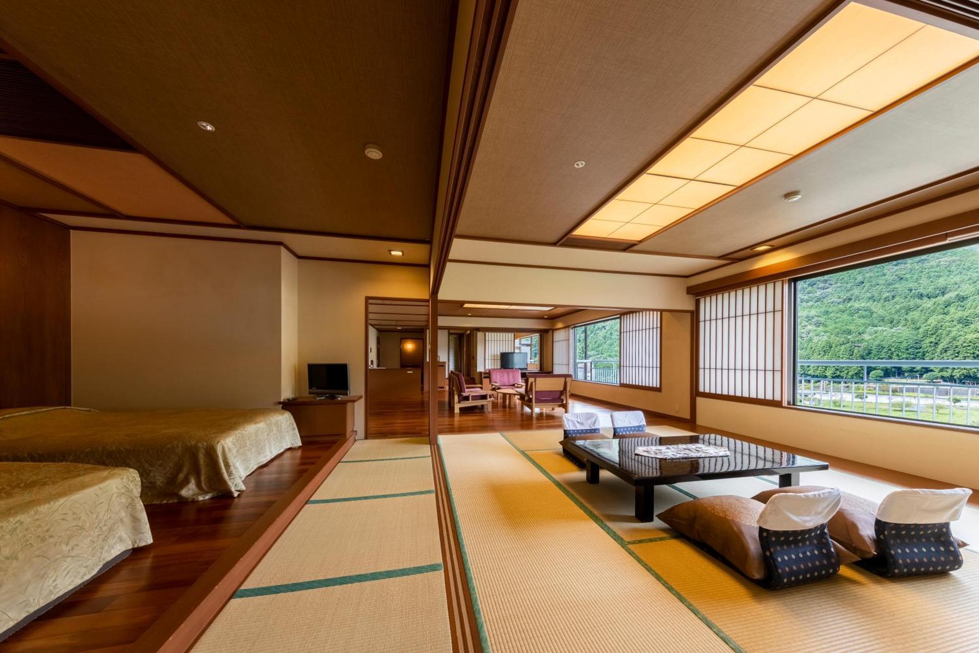 Kinugawa Hotel Mikazuki Nikko Exterior photo